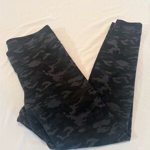 Fabletics Black Camouflage Leggings